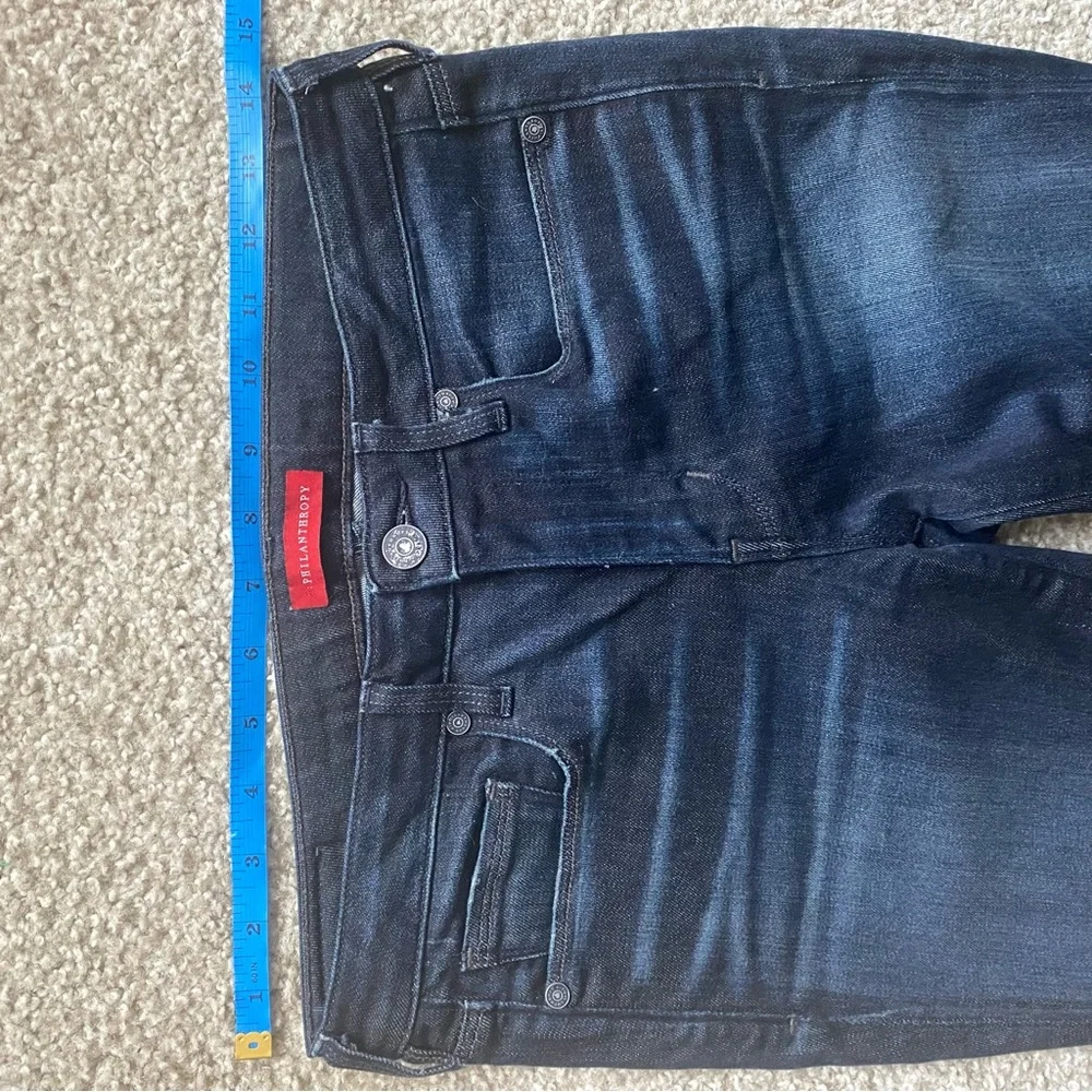 n: PHILANTHROPY Dark Wash Distressed Skinny Jeans - Picture 5 of 11